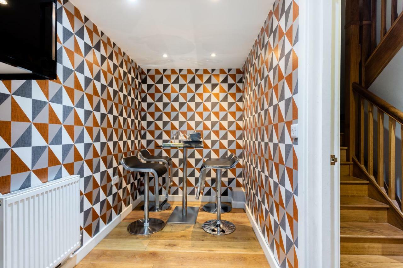 The Norfolk Maisonette - Lovely 4Bdr Mews 런던 외부 사진